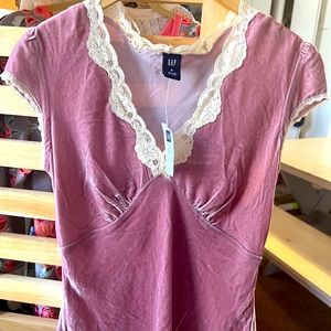 GAP velvet lace pink top. NWT M women’s